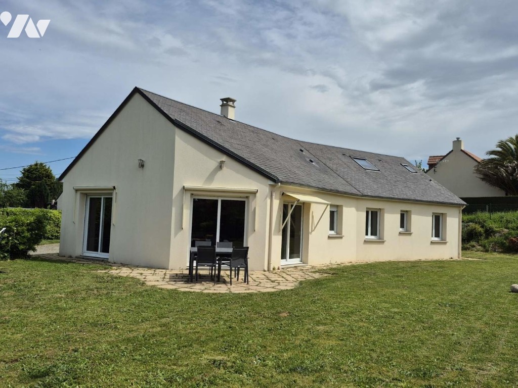 Maison 6 pièces 124 m² · à Saint-Planchers · 124 m² · 370 000 €