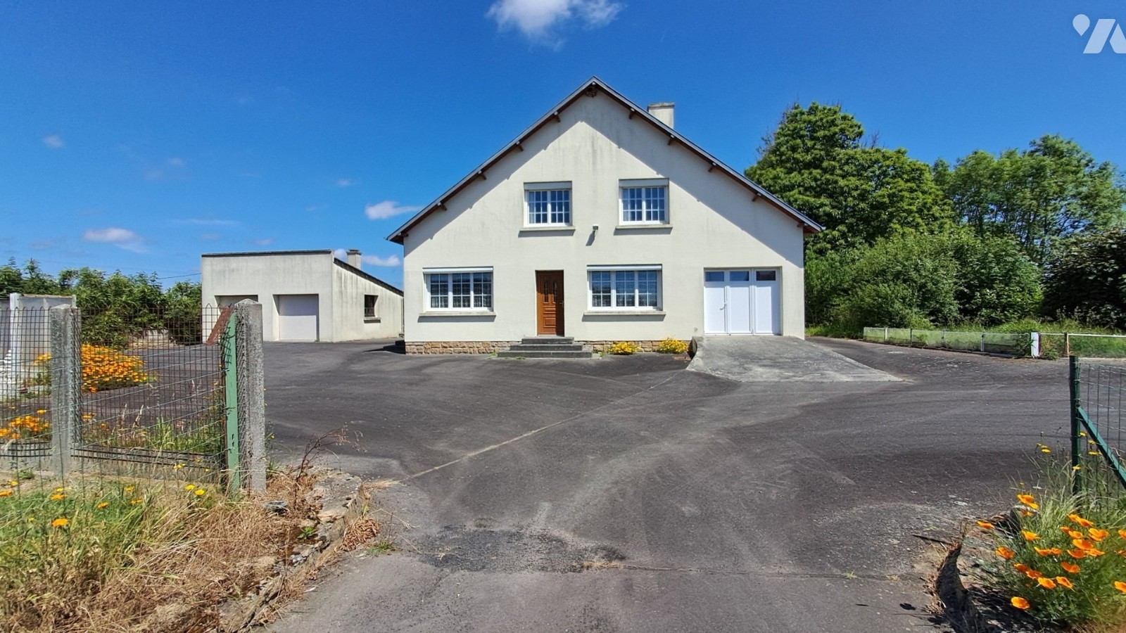 Maison 8 pièces 165 m² · à Sartilly-Baie-Bocage · 165 m² · 165 000 €