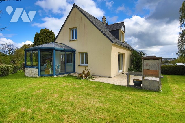 Maison 6 pièces 130 m² · à Bricquebec-en-Cotentin · 129,7 m² · 270 000 €