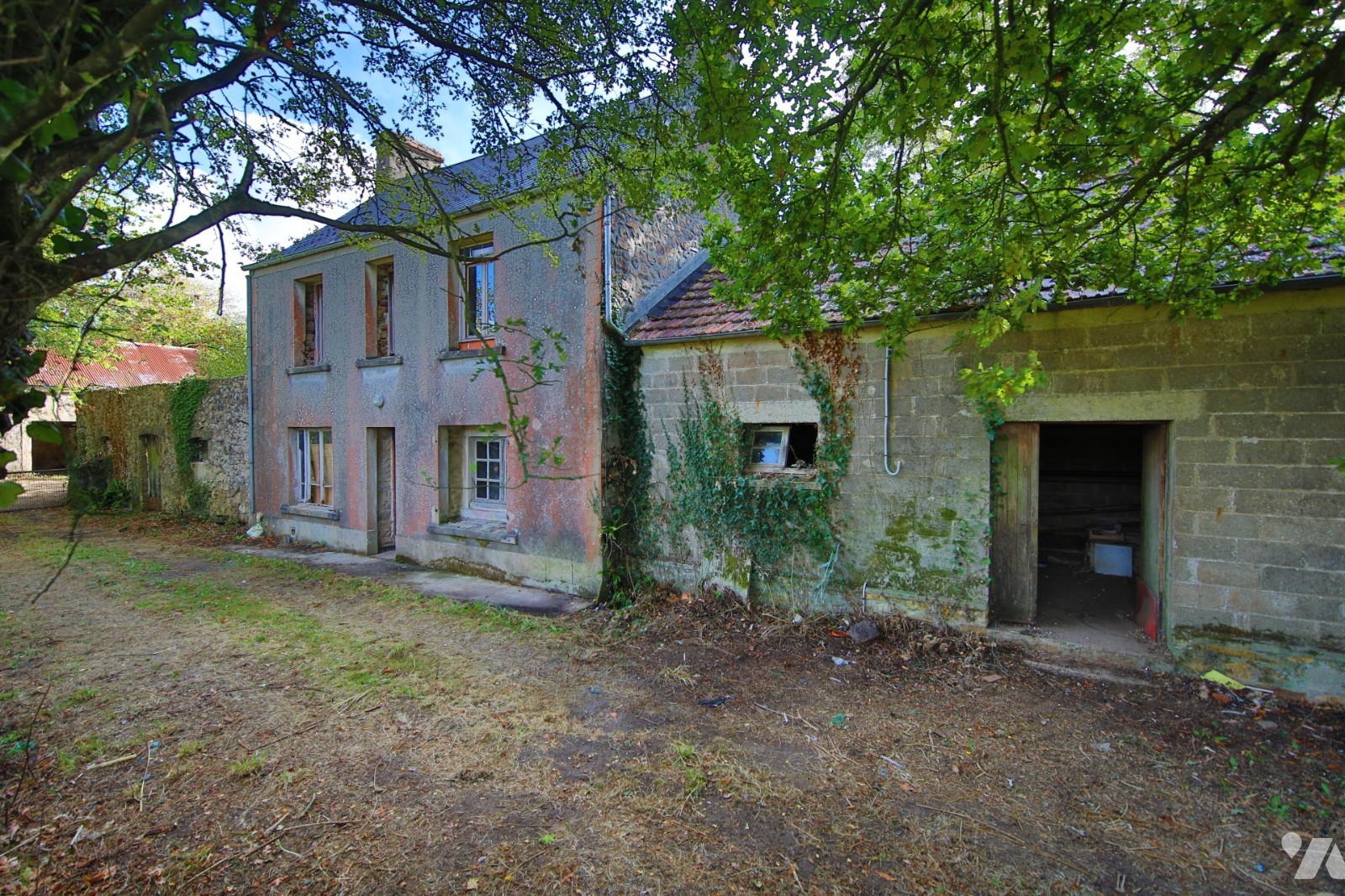 Maison 7 pièces 113 m² · à Bricquebec-en-Cotentin · 113 m² · 130 000 €