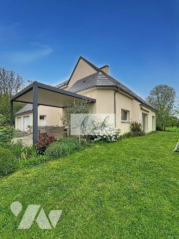 Maison 7 pièces 165 m² · à Barre-de-Semilly · 165 m² · 388 125 €