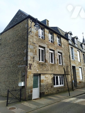Maison 4 pièces 114 m² · à Tinchebray-Bocage · 113,9 m² · 69 900 €