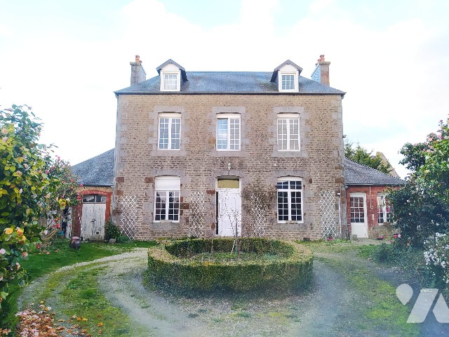 Maison 4 pièces 100 m² · à Tinchebray-Bocage · 100 m² · 150 000 €