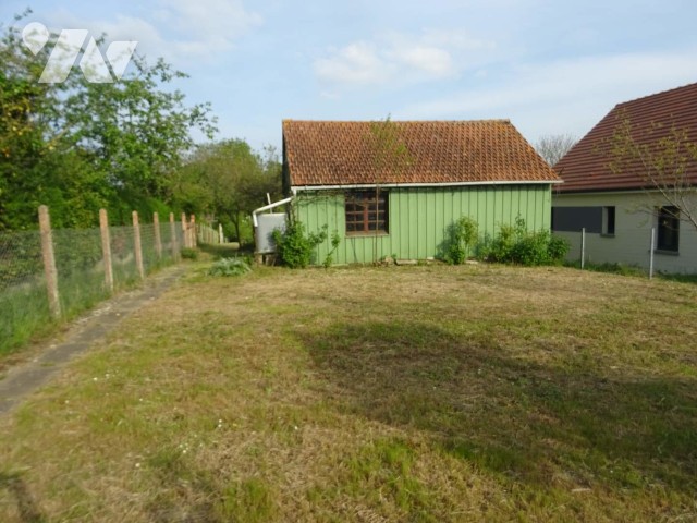 Terrain 1020 m² · à Gesnes-le-Gandelin · 1 020 m² · 27 000 €