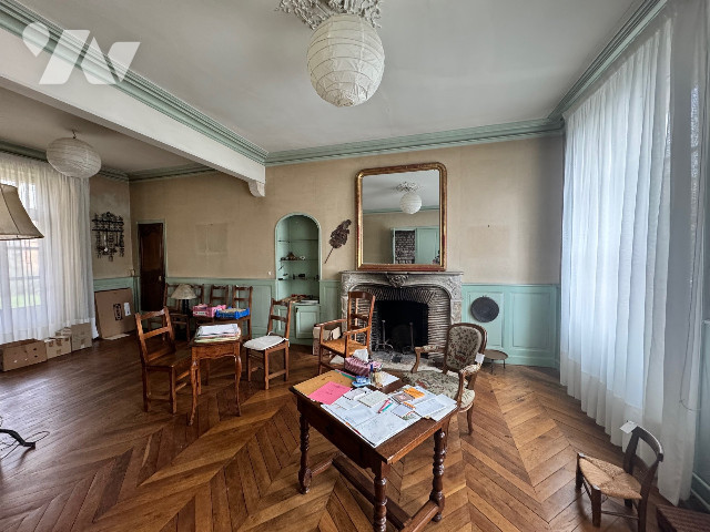 Maison 13 pièces 315 m² · à Alençon · 315 m² · 230 000 €