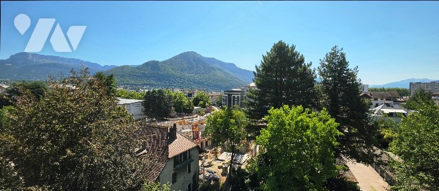 Appartement 3 pièces 106 m² · à Annecy · 106 m² · 750 000 €