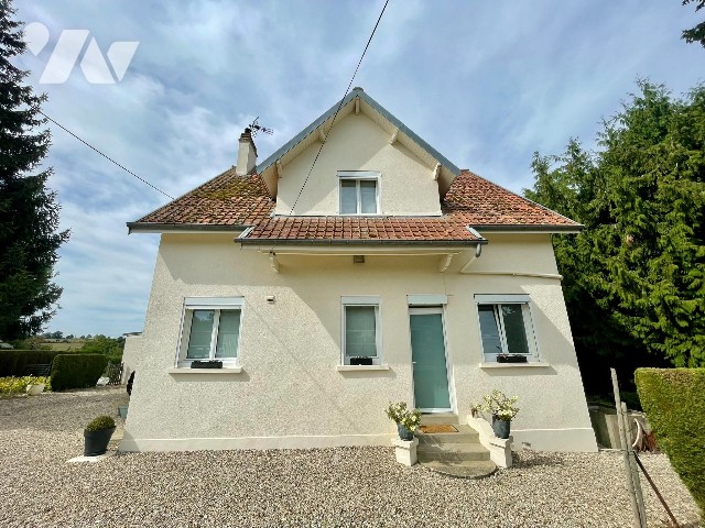Vente - Maison / villa - NEUFCHATEL EN BRAY - 117,53 m² - 6 pièces - 069-56