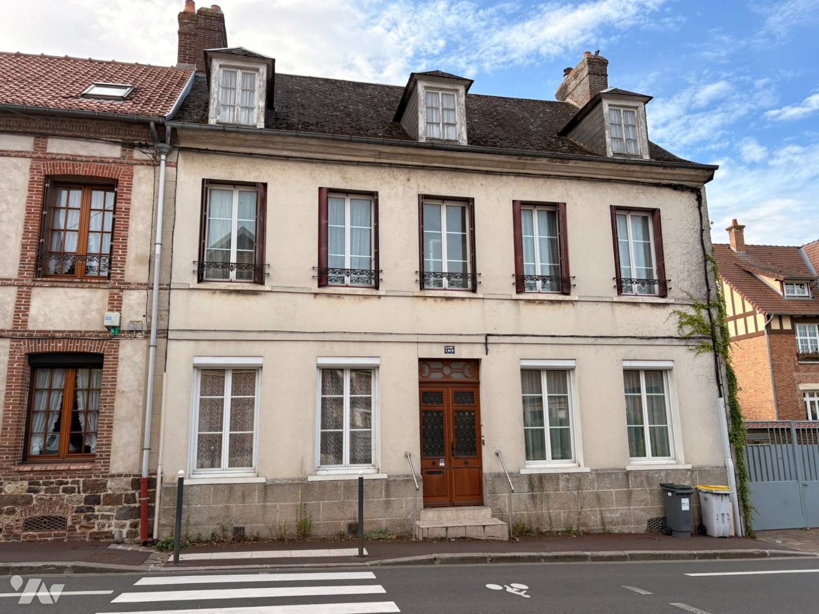 Maison 7 pièces 170 m² · à Forges-les-Eaux · 170 m² · 220 000 €