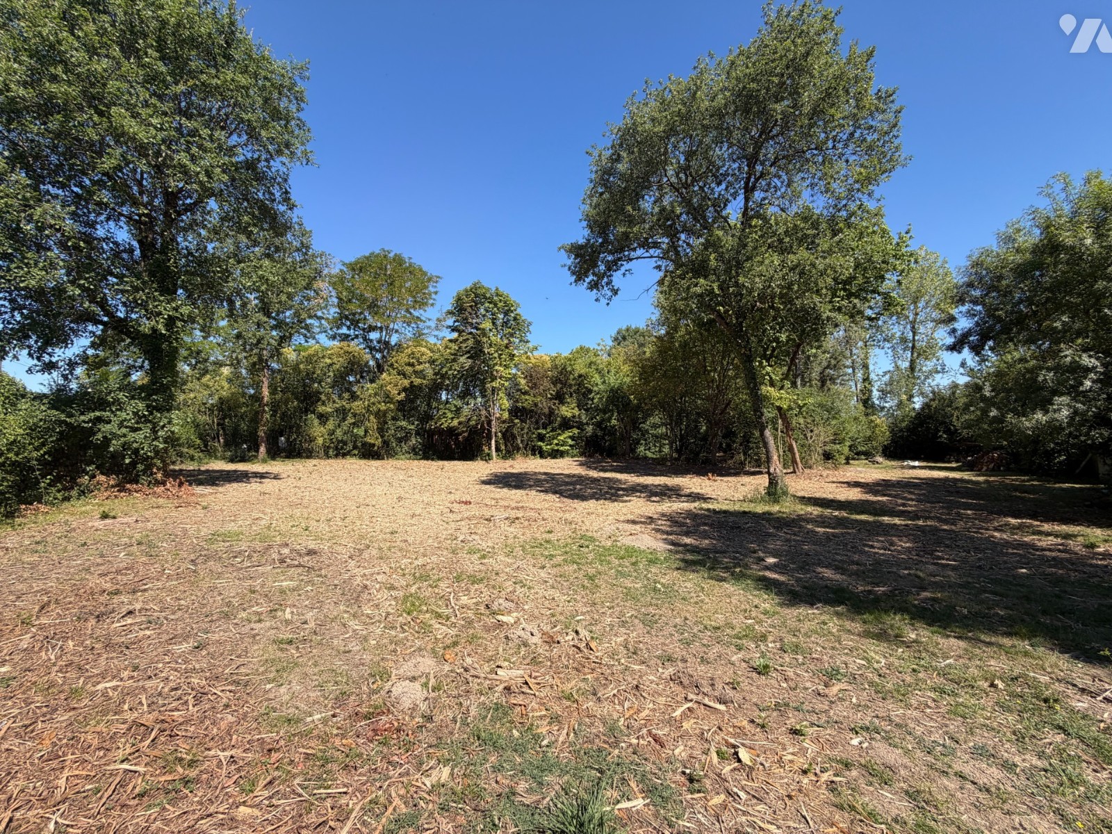 Terrain 1803 m² · à Bressols · 1 803 m² · 120 039 €