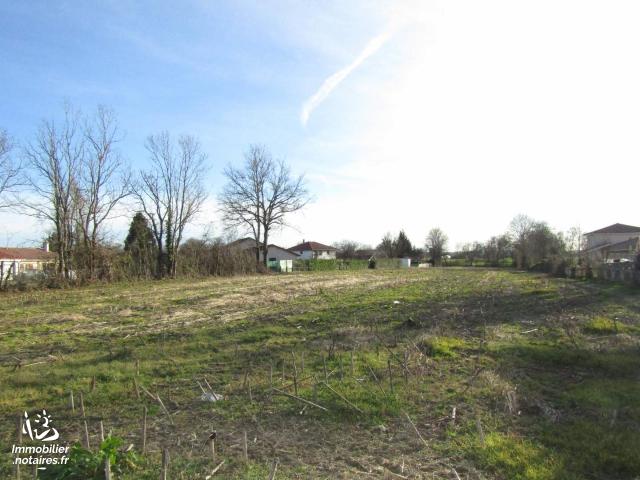 Vente - Terrain à bâtir - Mézériat - 1071.00m² - Ref : 065/880