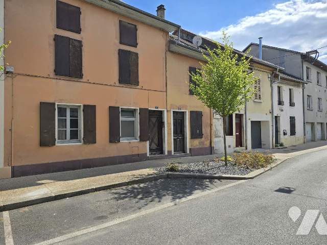Vente - Maison / villa - BELLEY - 178 m² - 6 pièces - 082/1070