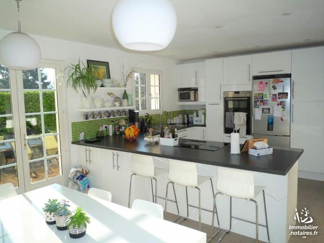 Vente - Maison - Cessy - 180.00m² - 7 pièces - Ref : 085/M/354