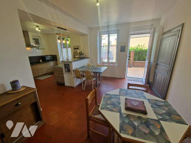 Maison 8 pièces 190 m² · à Guise · 189,8 m² · 230 000 €