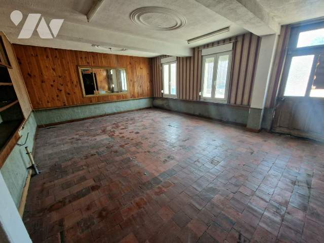 Sale - House/Villa - ESQUEHERIES - 150 m² - 7 rooms - 087/3054