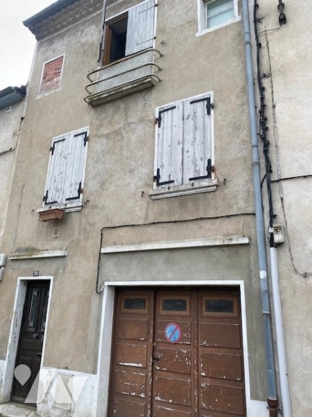 Maison 4 pièces 79 m² · à Tournon-sur-Rhône · 79 m² · 60 000 €