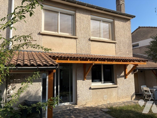 Maison 5 pièces 87 m² · à Saint-Péray · 87 m² · 240 000 €
