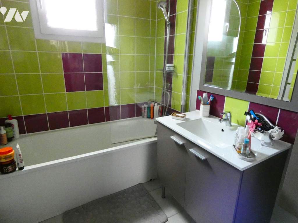 VENTE maison-L ECAILLE (08)