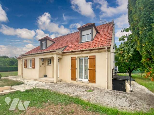 Vente - Maison / villa - LE MERIOT - 130 m² - 5 pièces - 055/1997