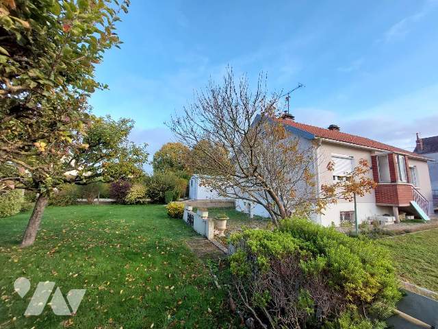 Vente - Maison / villa - ROMILLY SUR SEINE - 70,65 m² - 3 pièces - 055/2002