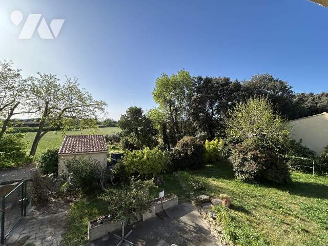 Maison 8 pièces 194 m² · à Pélissanne · 194 m² · 651 000 €