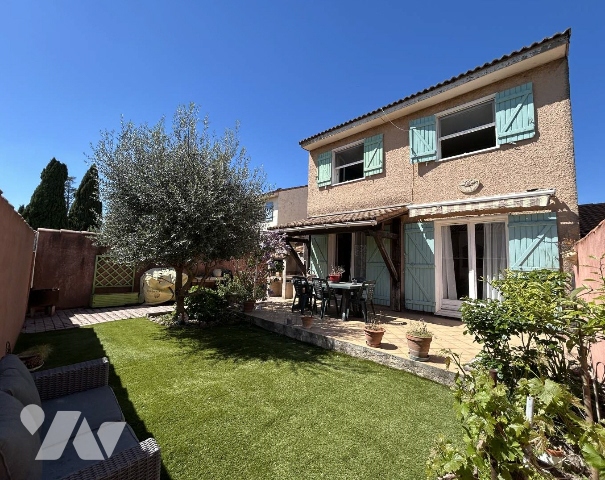 Maison 5 pièces 94 m² · à Pélissanne · 94 m² · 330 000 €