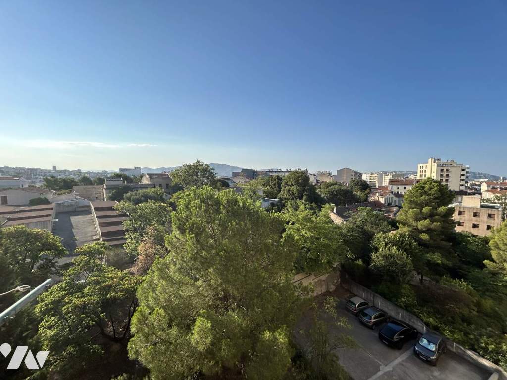 Appartement 2 pièces 42 m² · à Marseille 4e Arrondissement · 41,8 m² · 93 500 €