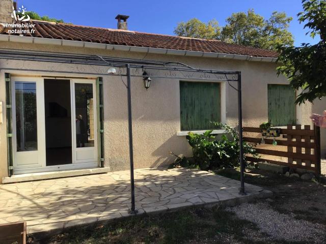 Vente - Maison - Grans - 100.33m² - 6 pièces - Ref : 059/2722 IMMO INTER ACTF