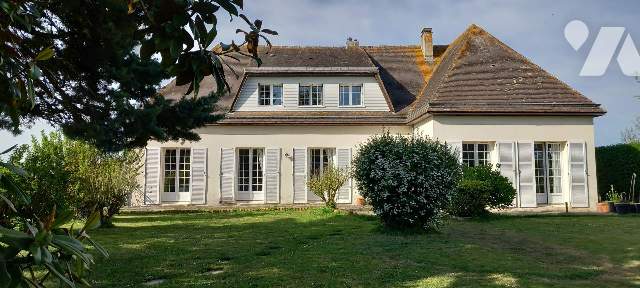 Maison 9 pièces 222 m² · à Cristot · 222 m² · 350 008 €
