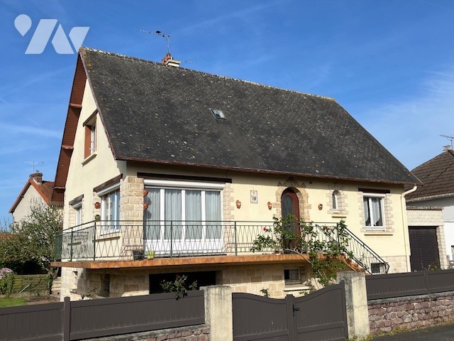 Maison 6 pièces 141 m² · à Bayeux · 141 m² · 280 000 €