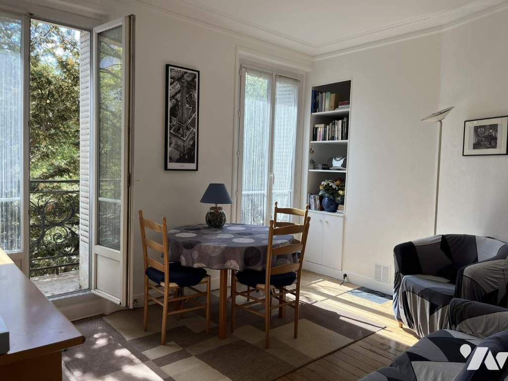 Appartement 2 pièces 35 m² · à Paris 12e Arrondissement · 34,9 m² · 300 000 €