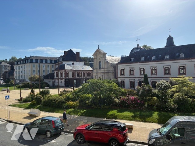 Appartement 3 pièces 75 m² · à Lisieux · 75 m² · 155 000 €