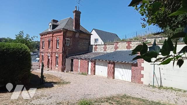 Maison 8 pièces 125 m² · à Saint-Martin-de-la-Lieue · 125 m² · 210 000 €