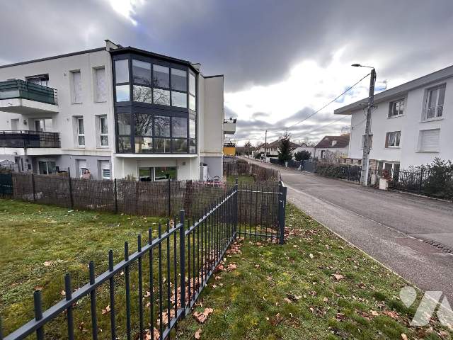 Appartement 3 pièces 67 m² · à Longvic · 67 m² · 180 000 €