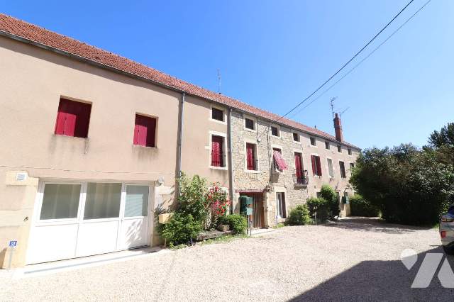 Immeuble 1 pièce 372 m² · à Saint-Apollinaire · 372 m² · 890 000 €