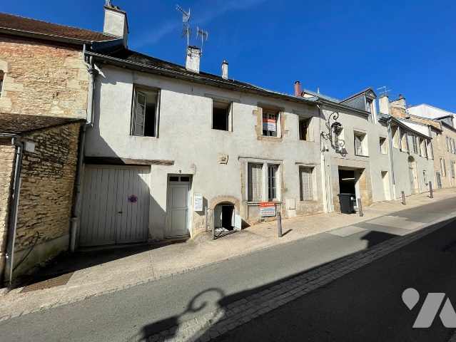 Maison 6 pièces 148 m² · à Fontaine-lès-Dijon · 148,1 m² · 420 000 €