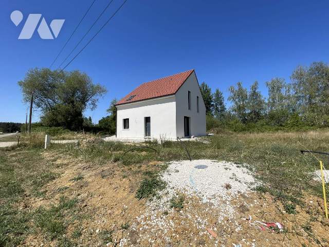 Maison 6 pièces 124 m² · à Lamarche-sur-Saône · 124 m² · 239 000 €