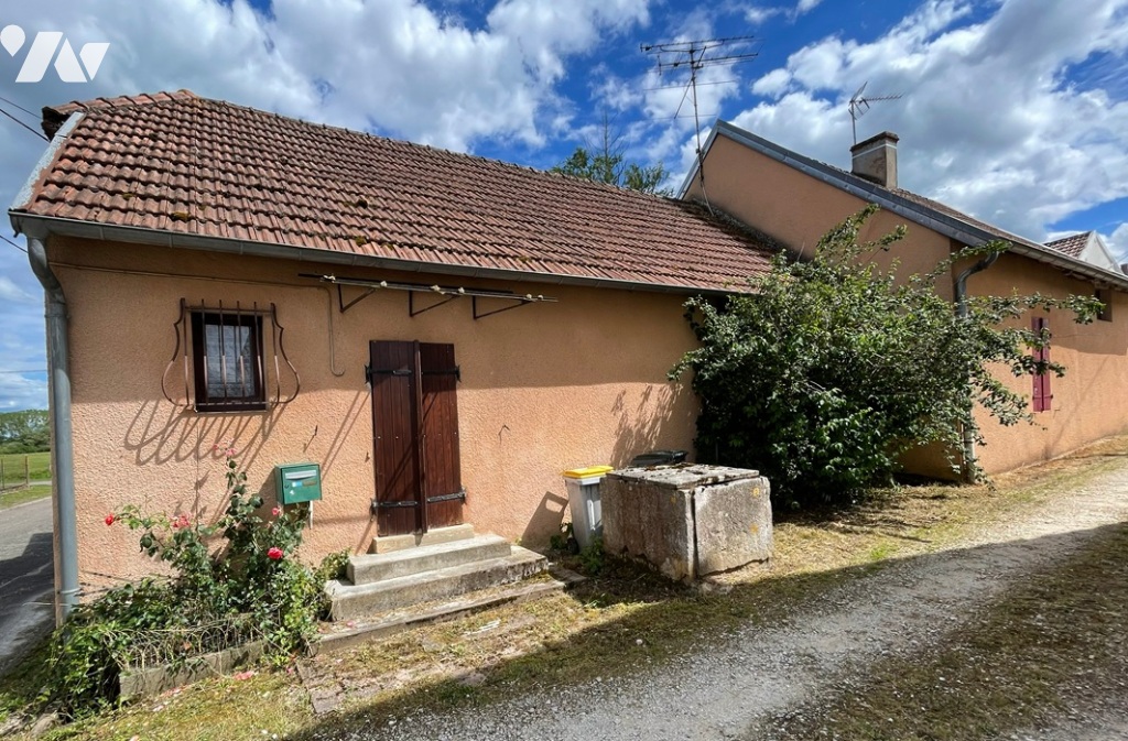 Maison 4 pièces 97 m² · à Perrigny-sur-l'Ognon · 97 m² · 79 500 €