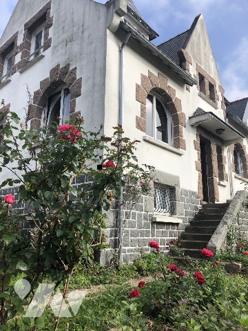 Vente - Maison / villa - ST BRIEUC - 125 m² - 5 pièces - 1009.25