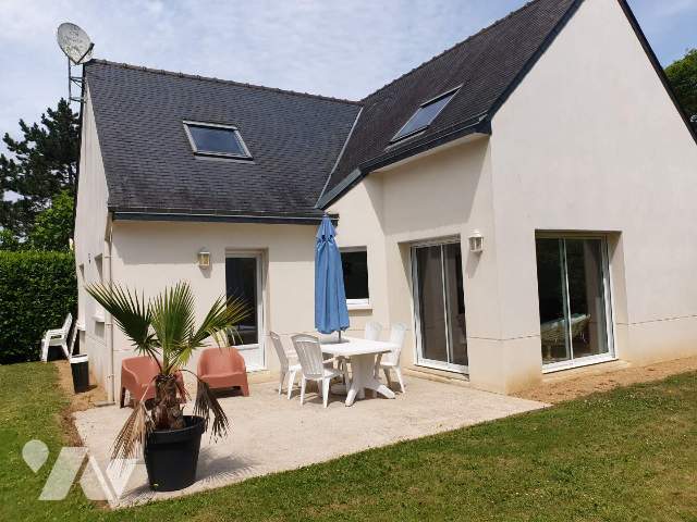 Maison 5 pièces 107 m² · à Binic-Étables-sur-Mer · 106,7 m² · 380 000 €