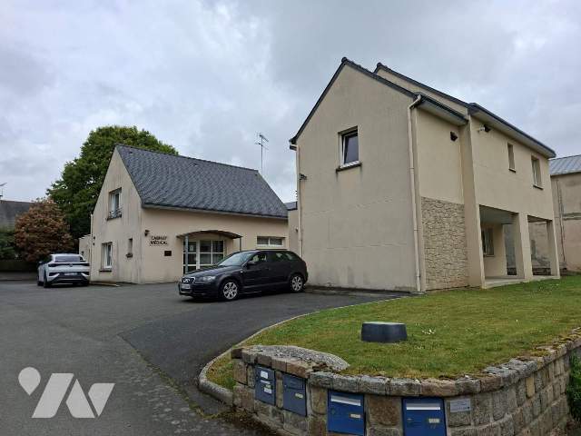 Immeuble 180 m² · à Châtelaudren-Plouagat · 180 m² · 450 000 €