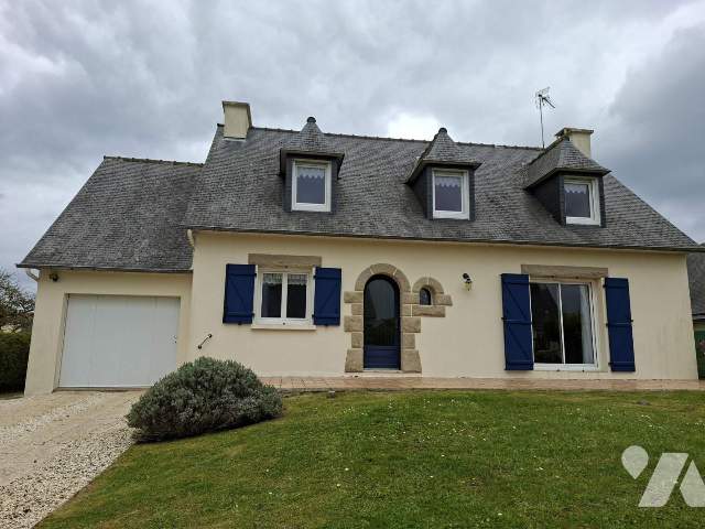 Maison 6 pièces 131 m² · à Binic-Étables-sur-Mer · 131,4 m² · 310 000 €