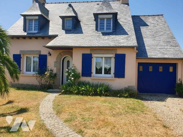 Maison 6 pièces 100 m² · à Binic-Étables-sur-Mer · 100 m² · 270 000 €