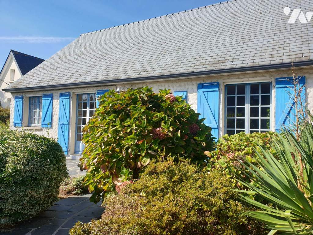 Maison 6 pièces 110 m² · à Binic-Étables-sur-Mer · 110 m² · 345 000 €