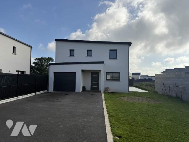 Maison 5 pièces 103 m² · à Lamballe-Armor · 102,7 m² · 350 000 €