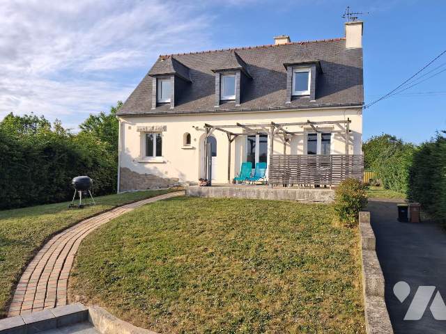 Maison 1 pièce 116 m² · à Pommeret · 116 m² · 230 000 €