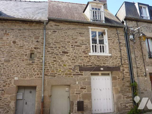 Vente - Maison / villa - DINAN - 42 m² - 3 pièces - 038/243
