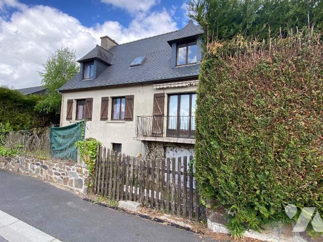 Maison 7 pièces 126 m² · à Le Minihic-sur-Rance · 126 m² · 305 000 €