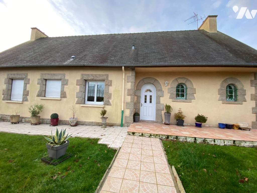 Maison 5 pièces 121 m² · à Quévert · 121 m² · 290 000 €