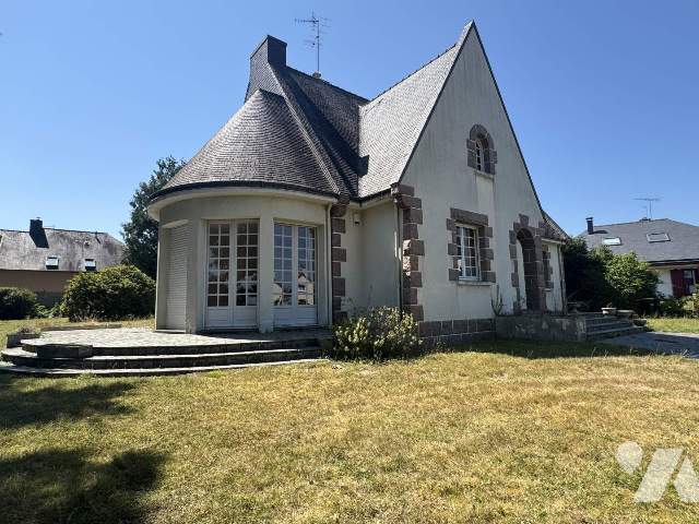 Maison 6 pièces 141 m² · à Loudéac · 141 m² · 172 000 €
