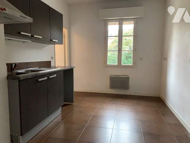Vente - Appartement - CHARTRES - 5 pièces - 001/418
